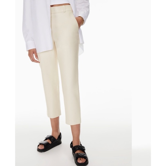 🌟Host Pick🌟Babaton Command Cropped Pant Cropped Vegan Leather Pants Size 14 - Picture 2 of 8